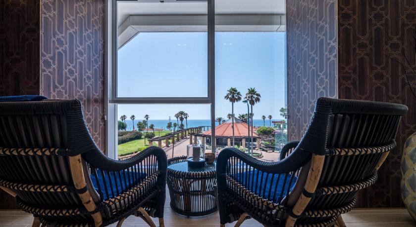 David Tower Hotel Netanya By Prima Hotels - 16 Years Plus Eksteriør billede View from the lobby