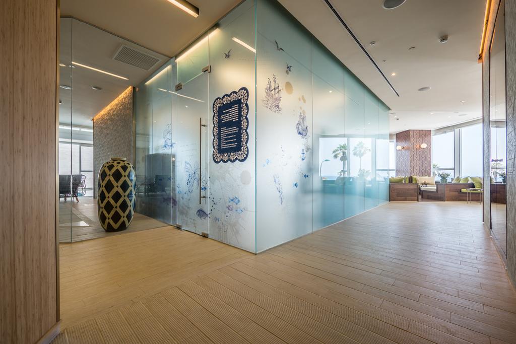 David Tower Hotel Netanya By Prima Hotels - 16 Years Plus Eksteriør billede Interior of the Embassy of the Republic of Korea in the Philippines