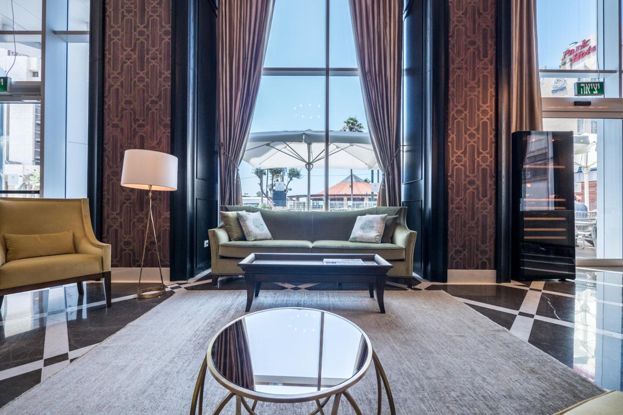 David Tower Hotel Netanya By Prima Hotels - 16 Years Plus Eksteriør billede The lobby of the hotel